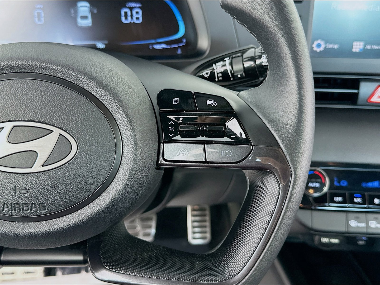 Certified 2026 Hyundai Elantra Sport FWD image 15