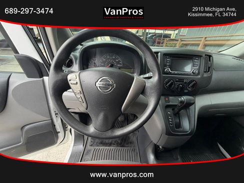 Used 2019 Nissan NV200 S FWD image 10
