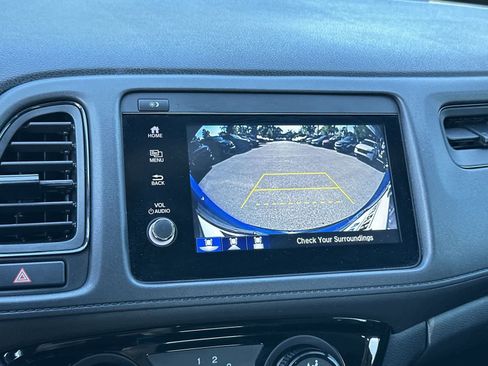Used 2021 Honda HR-V Sport image 19
