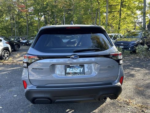 New 2025 Subaru Forester Touring image 7