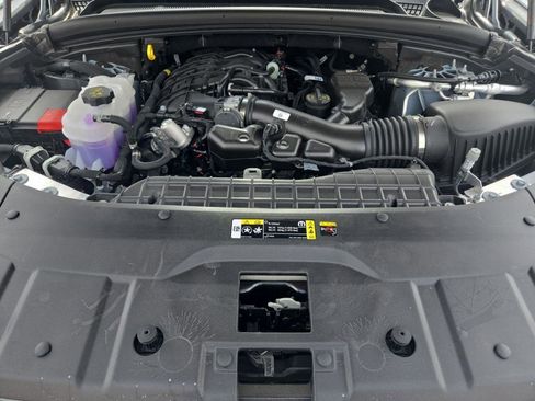 New 2025 Jeep Grand Cherokee L Limited RWD image 34