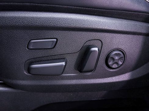 Used 2022 Hyundai Palisade Limited FWD image 20