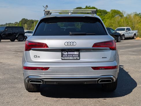 Used 2025 Audi Q5 e Premium image 8