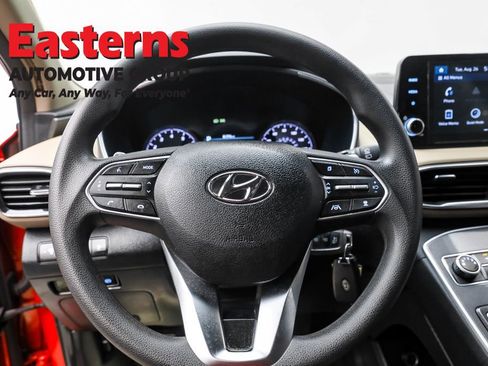 Used 2022 Hyundai Santa Fe SE image 10
