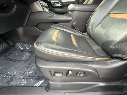 Used 2022 GMC Yukon AT4 w/ AT4 Premium Plus Package image 12