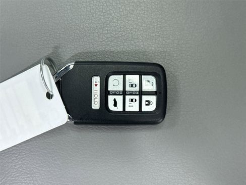 Used 2019 Honda Odyssey EX-L image 36
