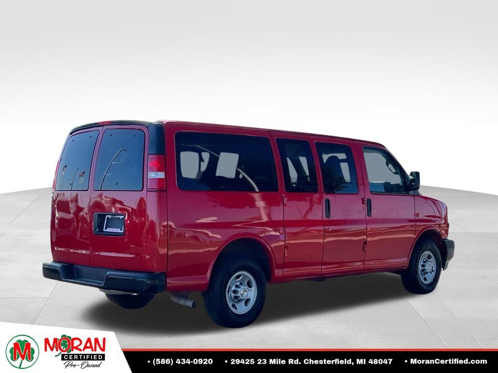 Used 2019 Chevrolet Express 2500 LS w/ Driver Convenience Package RWD image 5