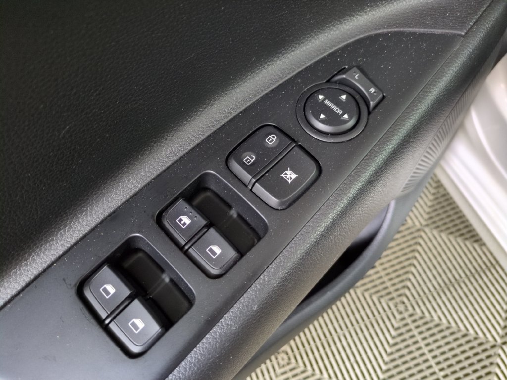 Used 2022 Kia Rio S FWD image 15