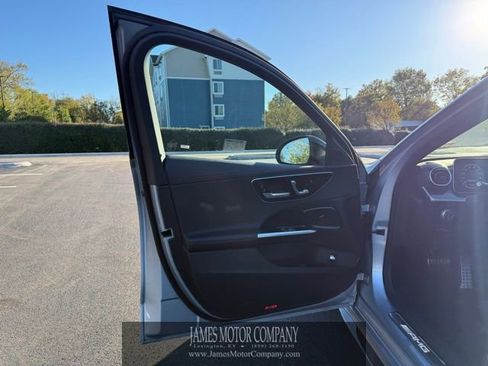 Certified 2025 Mercedes-Benz C 43 AMG 4MATIC Sedan image 9