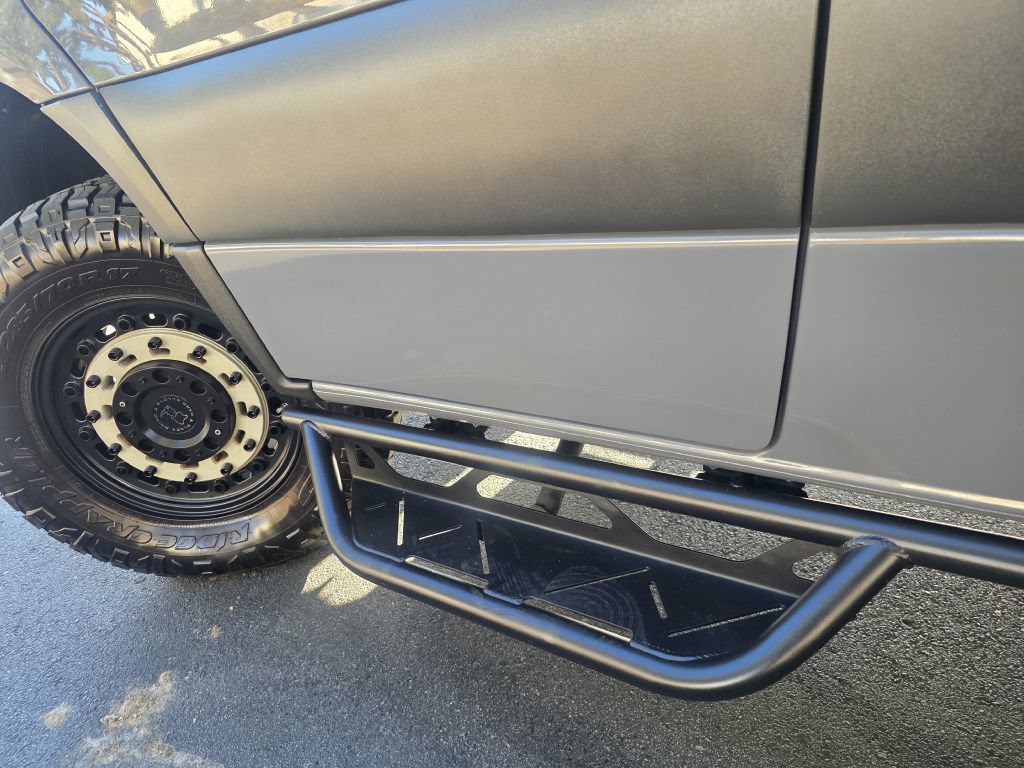Used 2021 Mercedes-Benz Sprinter 2500 image 11