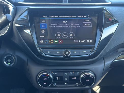 Used 2022 Chevrolet TrailBlazer LT w/ Convenience Package image 32