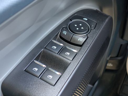 New 2026 Ford Maverick XL image 23