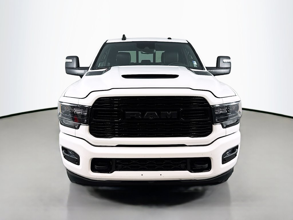 Used 2024 RAM 2500 Limited AWD/4WD image 3