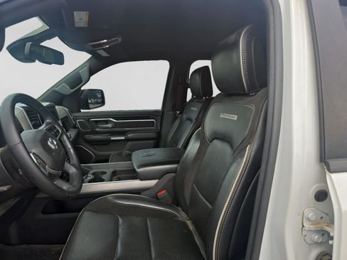 Used 2020 RAM 1500 Laramie AWD/4WD image 10