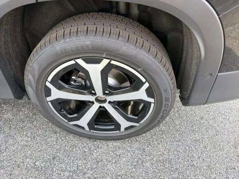 New 2026 Volkswagen Tiguan SE AWD/4WD image 11