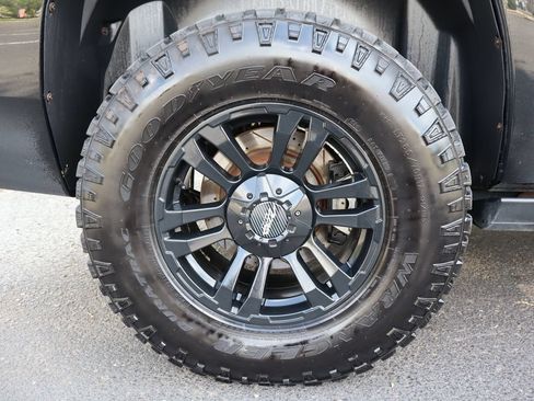 Used 2014 Cadillac Escalade Premium AWD/4WD image 45