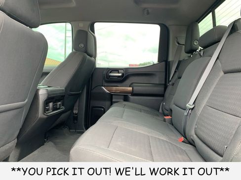 Used 2022 Chevrolet Silverado 1500 LT Trail Boss w/ Convenience Package II AWD/4WD image 23