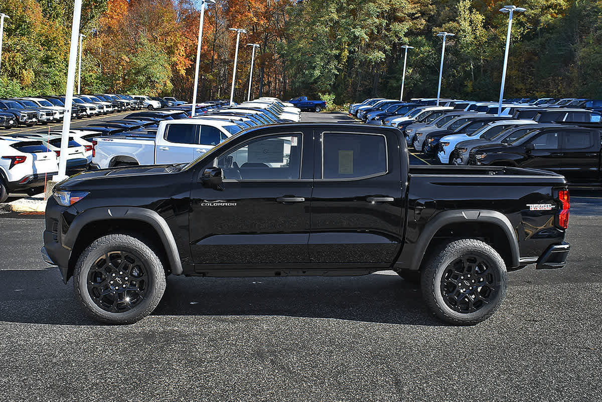 New 2026 Chevrolet Colorado Trail Boss AWD/4WD image 4