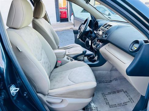 Used 2012 Toyota RAV4 4WD image 11