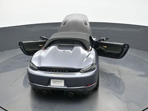 Certified 2025 Porsche 718 Boxster Spyder RS RWD image 22