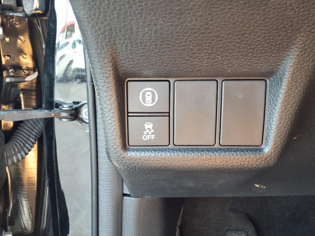 Used 2022 Honda Civic EX image 25