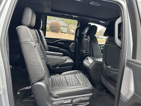 Used 2023 Cadillac Escalade ESV Sport Platinum w/ LPO, ONYX Package image 51