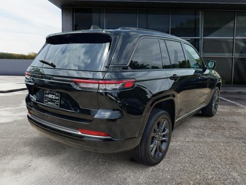 New 2026 Jeep Grand Cherokee Limited AWD/4WD image 7