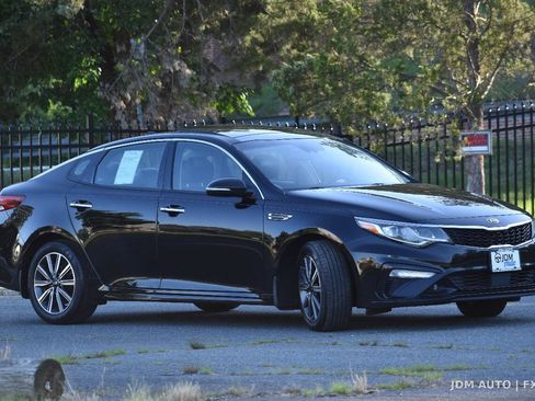 Used 2019 Kia Optima EX w/ EX Premium Package FWD image 4
