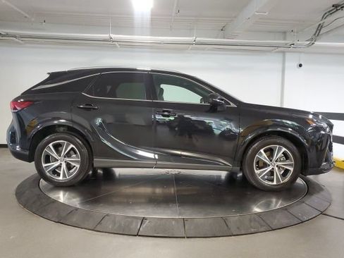 Used 2025 Lexus RX 350 Premium w/ Accessory Package AWD/4WD image 11