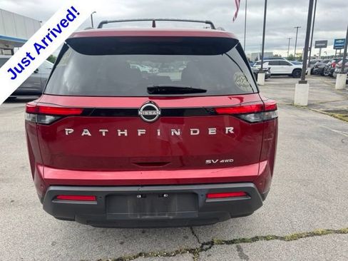 Used 2024 Nissan Pathfinder SV AWD/4WD image 4