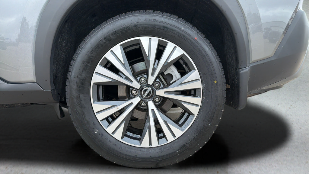 Certified 2023 Nissan Rogue SV w/ SV Premium B Package AWD/4WD image 28