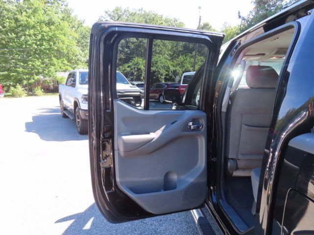 Used 2019 Nissan Frontier SV RWD image 11