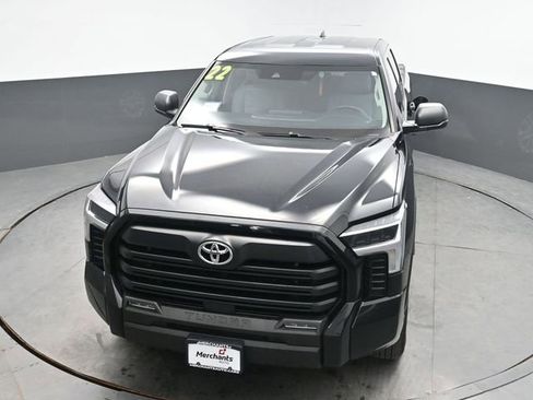 Used 2022 Toyota Tundra SR5 AWD/4WD image 18