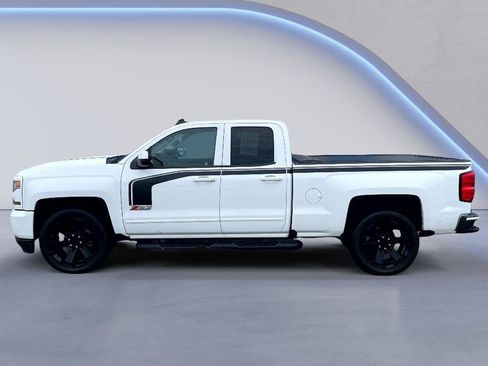 Used 2017 Chevrolet Silverado 1500 LT w/ Rally 2 Edition AWD/4WD image 1