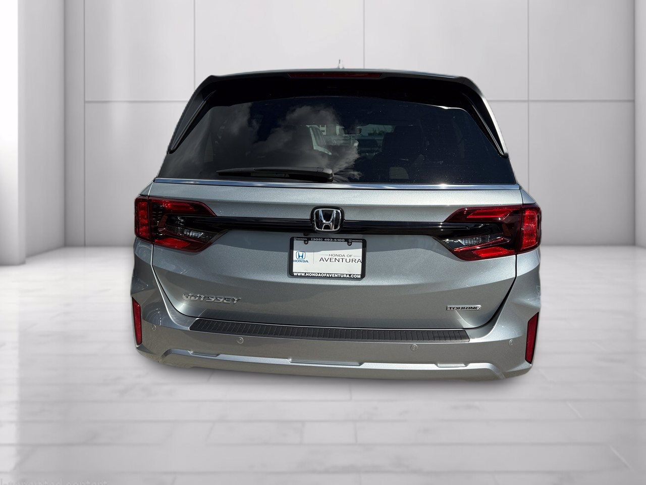 New 2027 Honda Odyssey Touring image 3