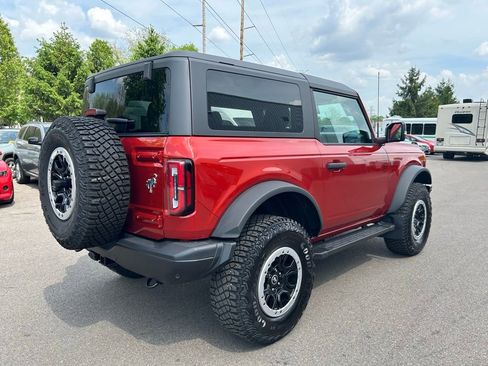 Used 2023 Ford Bronco Badlands w/ Sasquatch Package AWD/4WD image 8