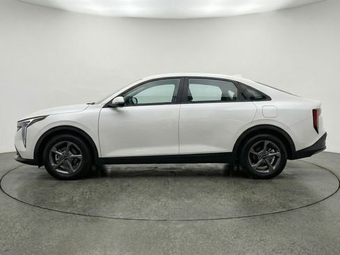 Used 2025 Kia K4 FWD image 11