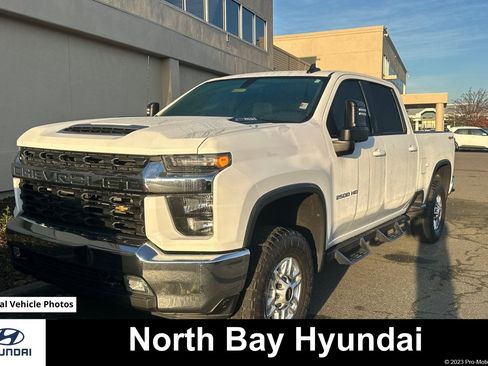 Used 2022 Chevrolet Silverado 2500 LT w/ Convenience Package image 1