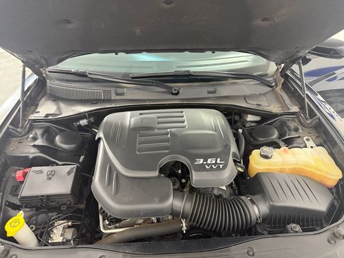 Used 2021 Dodge Charger SXT w/ Leather Interior Group image 32