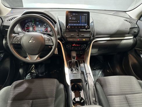 Used 2023 Mitsubishi Eclipse Cross LE image 7