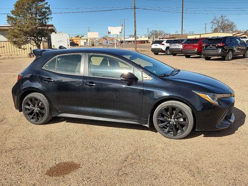 Used 2022 Toyota Corolla SE image 5