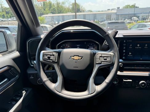 Certified 2026 Chevrolet Silverado 1500 LT AWD/4WD image 23