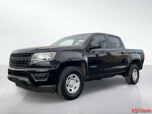 Used 2020 Chevrolet Colorado W/T w/ WT Convenience Package RWD image 2