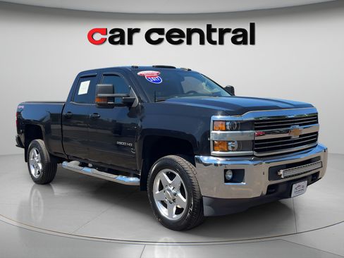 Used 2017 Chevrolet Silverado 2500 LT w/ All Star Edition AWD/4WD image 8
