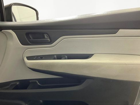 Used 2018 Honda Odyssey EX-L image 30