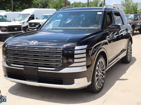 Used 2026 Hyundai Palisade Calligraphy FWD image 8