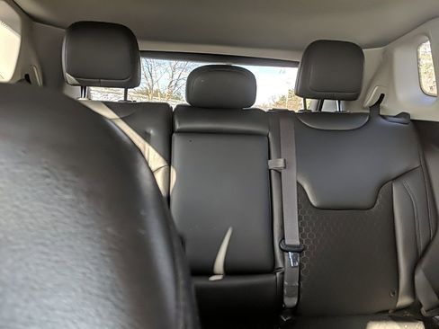 Used 2020 Jeep Compass Latitude image 26