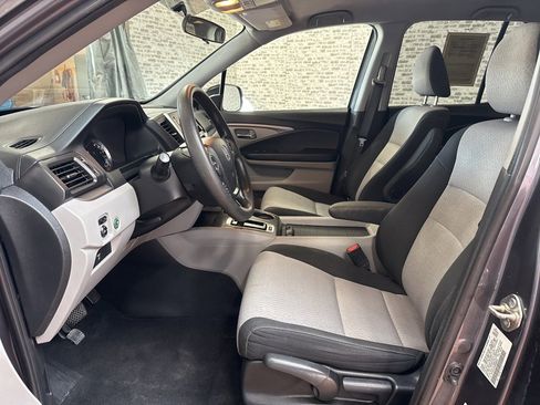 Used 2019 Honda Ridgeline RT image 23