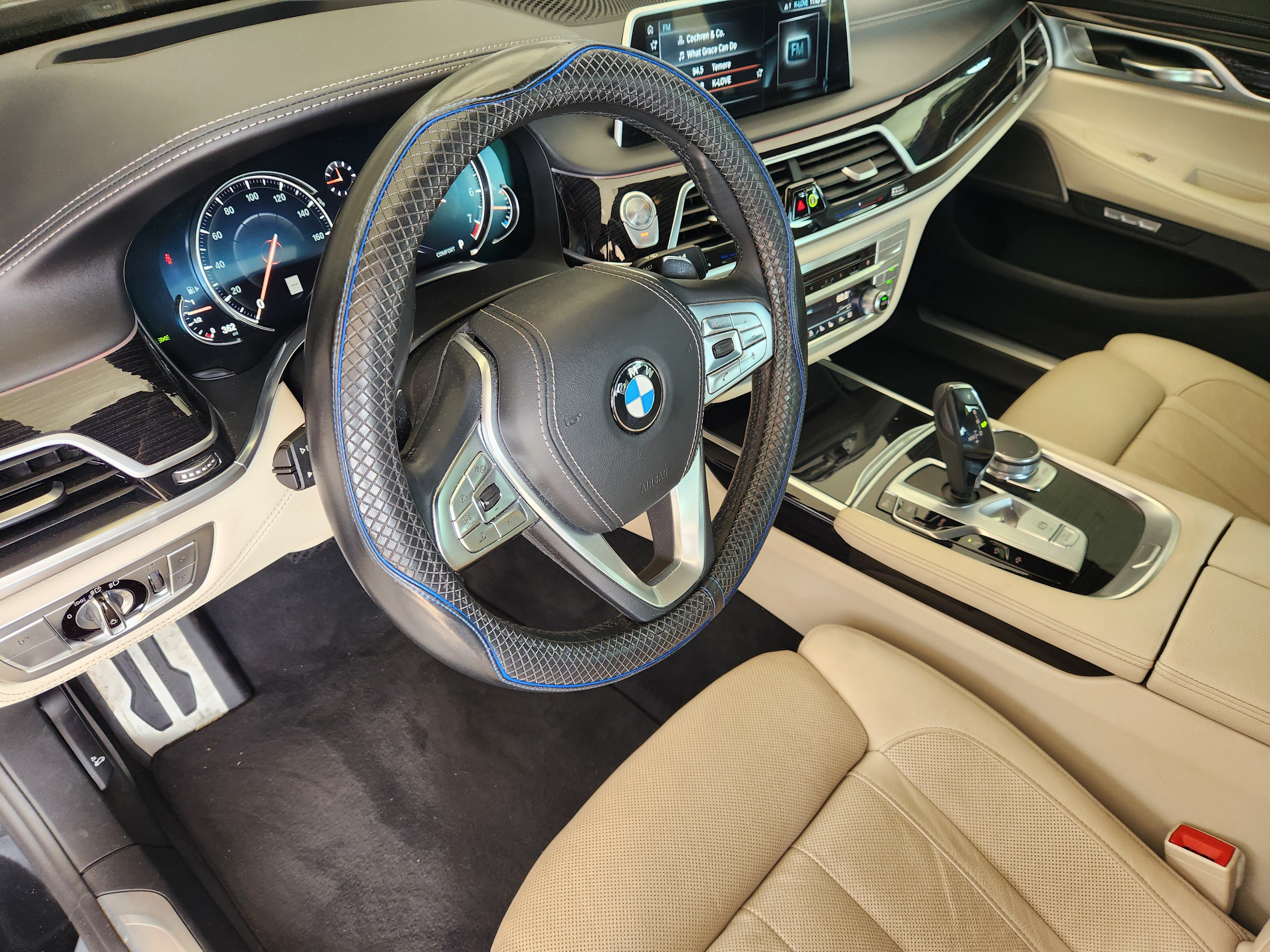 Used 2016 BMW 740i RWD image 4
