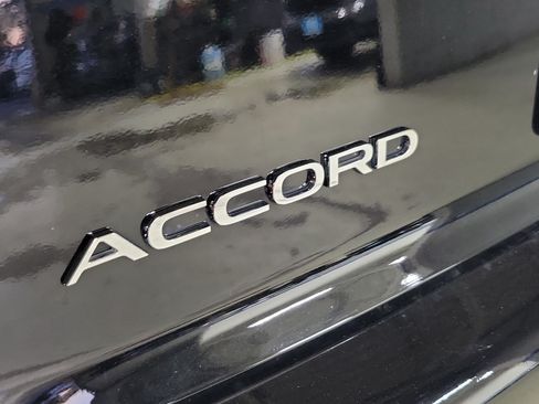 Used 2026 Honda Accord Touring image 7